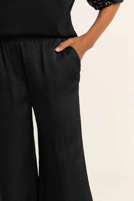 Wijde satijnen broek