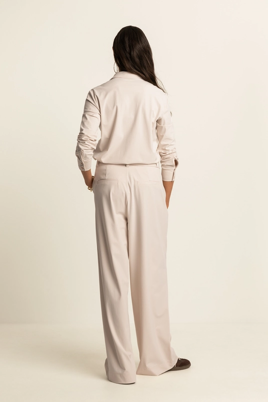 Wijde travelbroek met ceintuur